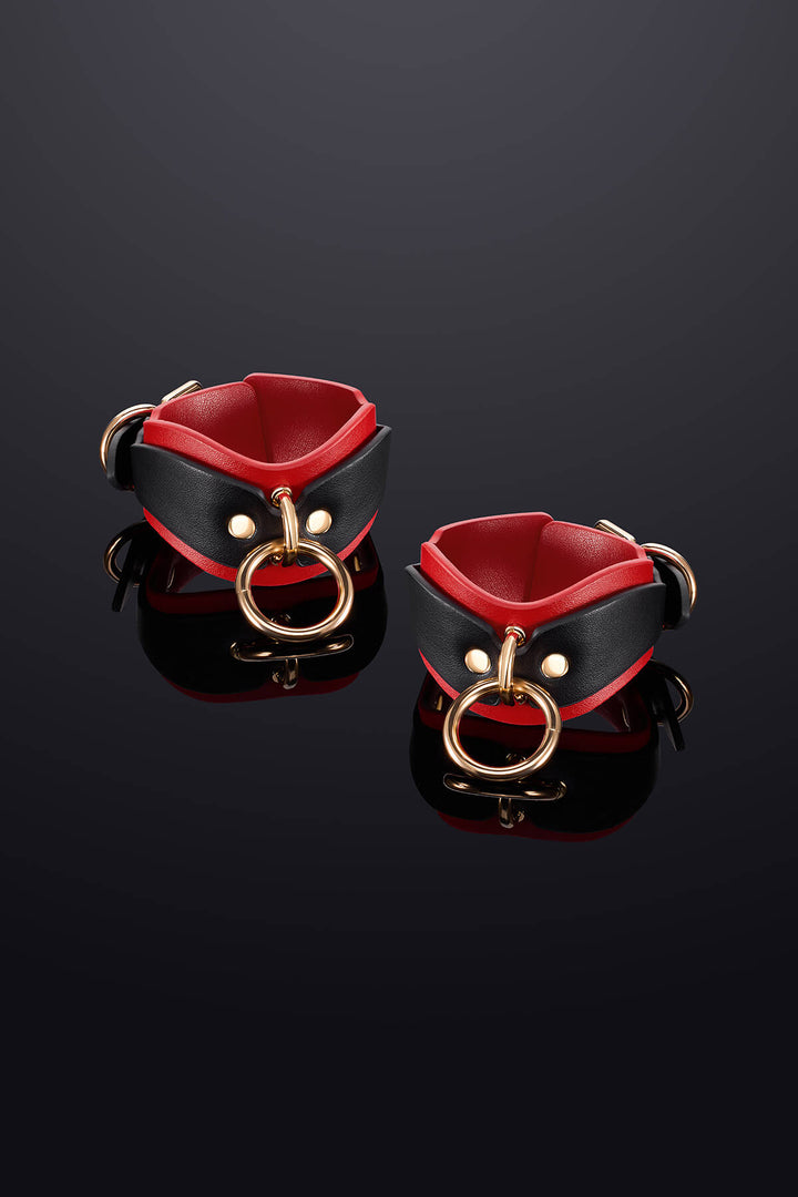 Leto Leather Wrist Cuffs Black&Red