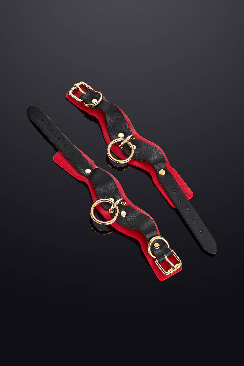 Leto Leather Wrist Cuffs Black&Red