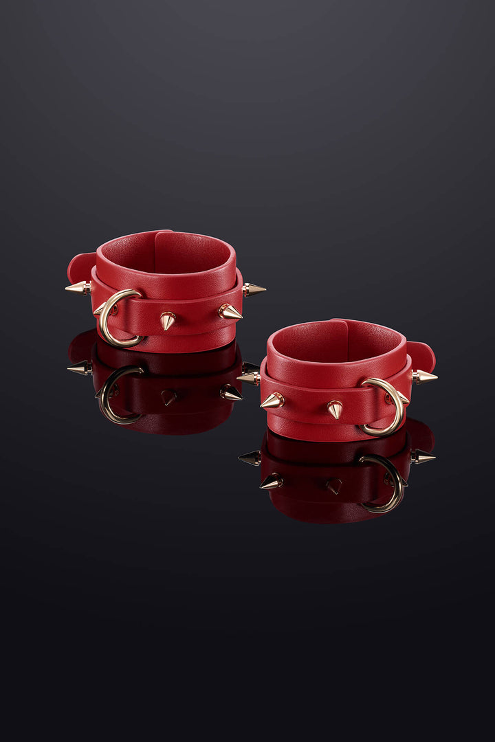 Thorn Leather Wrist Cuffs Red