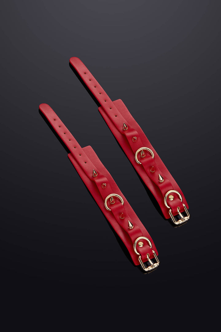 Thorn Leather Wrist Cuffs Red