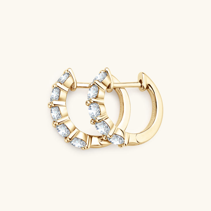 Reverie Pendientes de Aro con Piedras de Strass Dorados