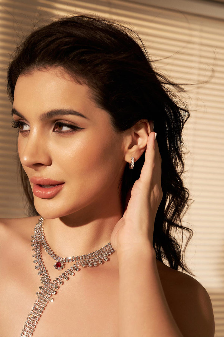 Reverie Ohrringe mit Strass-Steinen in Silber