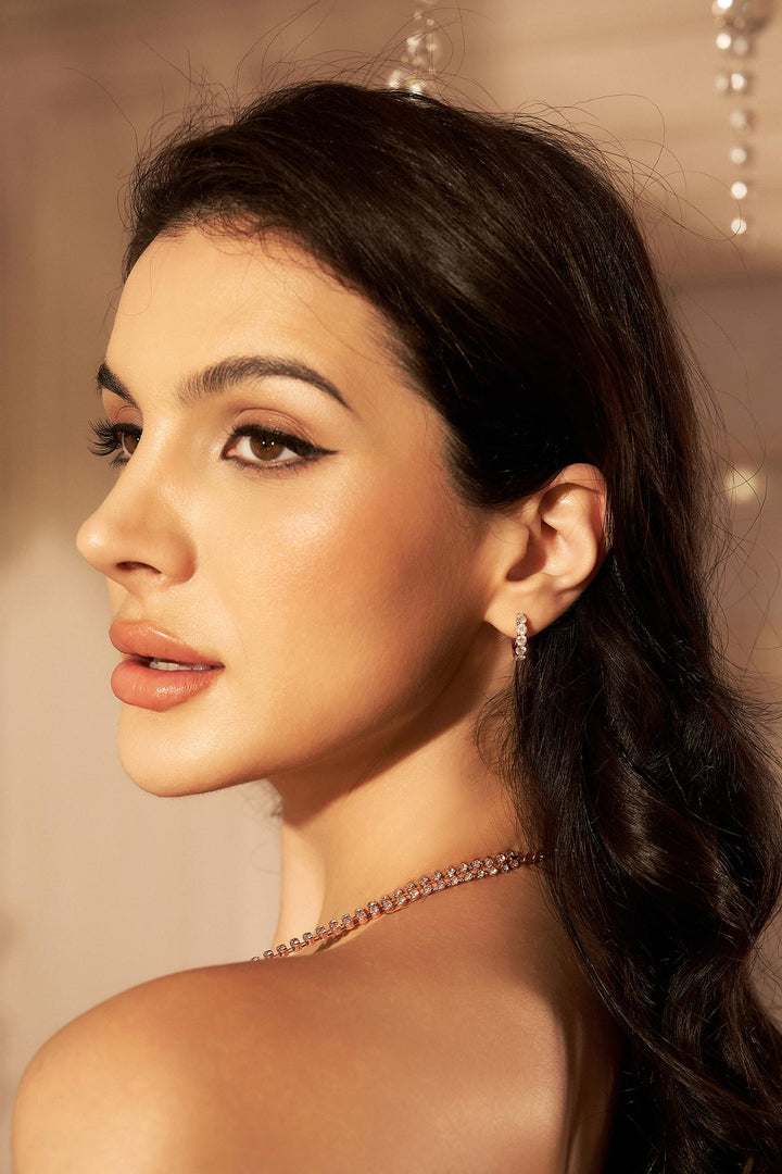 Reverie Ohrringe mit Strass-Steinen in Silber